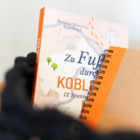 Hozo1-exklusiv Der Roze Living Κόμπλεντς